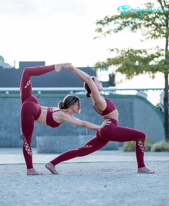 Tập luyện nhiều động tác mới.