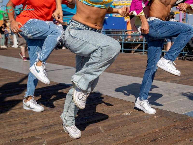 Shuffle dance là gì?