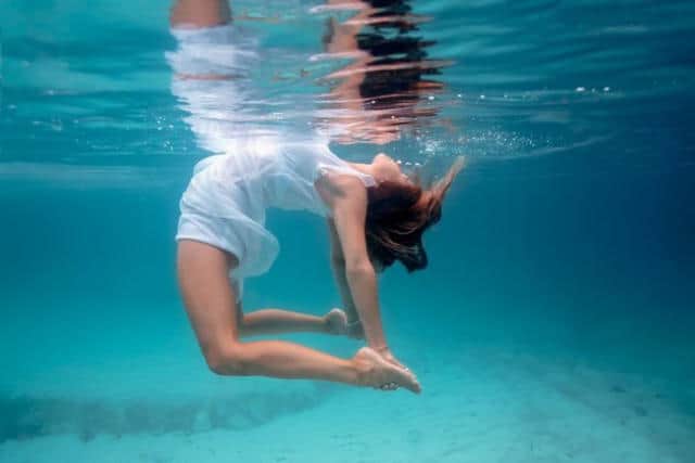 Độc đáo với bài tập Yoga dưới nước và Lợi ích của nó 20
