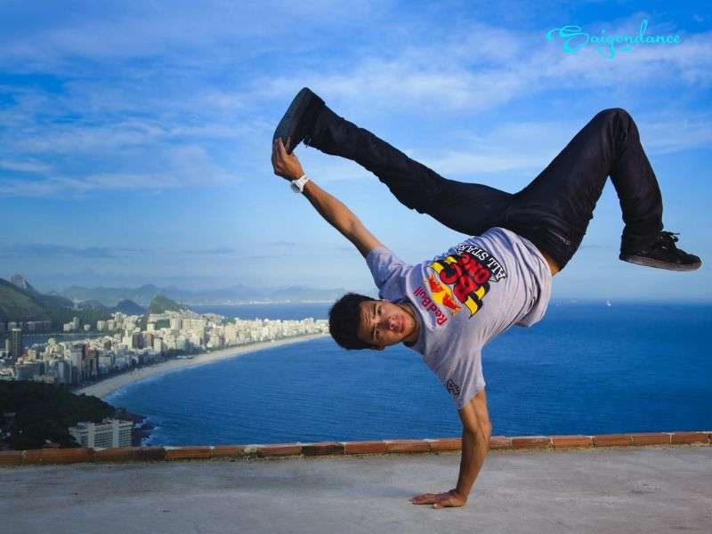 G-Kick