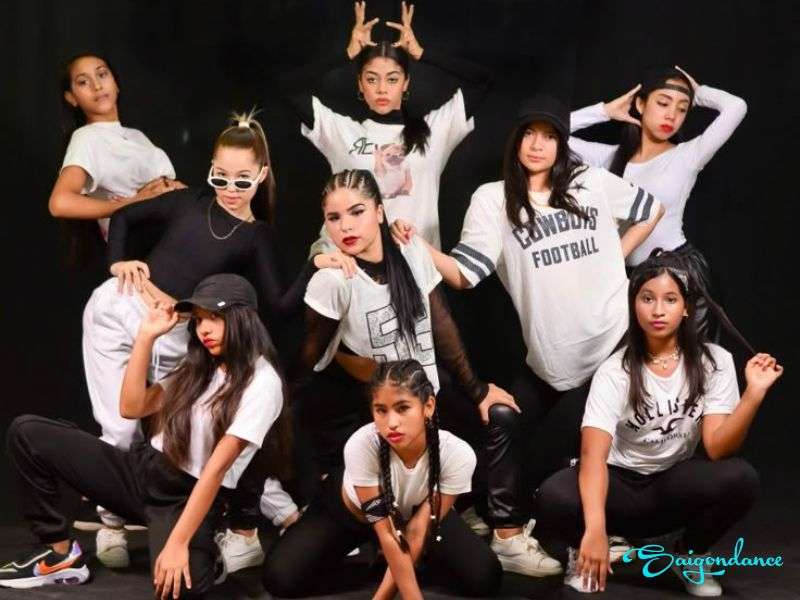 Lưu Ý Gì Khi Chọn Nơi Dạy HipHop Thiếu Nhi Tại Sài Gòn? 8 Hiphop là gì?