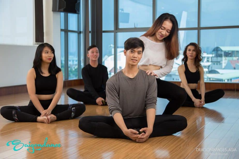 Những Bài Tập Yoga Giúp Duy Trì Tuổi Thanh Xuân 9