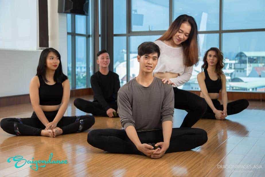 Những Bài Tập Yoga Giúp Duy Trì Tuổi Thanh Xuân 37