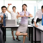 Cách Hạn Chế Những Vết Thâm Khi Tập Múa Cột 22 Bí quyết giữ dáng cho dân văn phòng