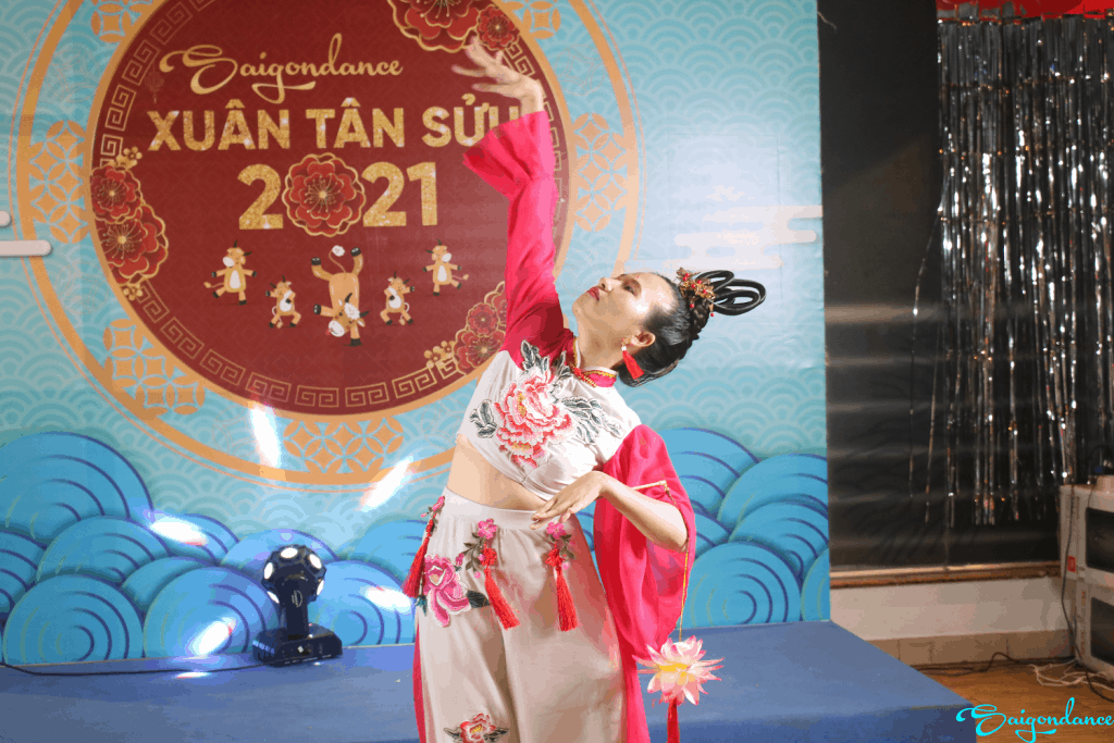 Tất Niên SaigonDance 2020 Năm Covid Lần Thứ 1 18