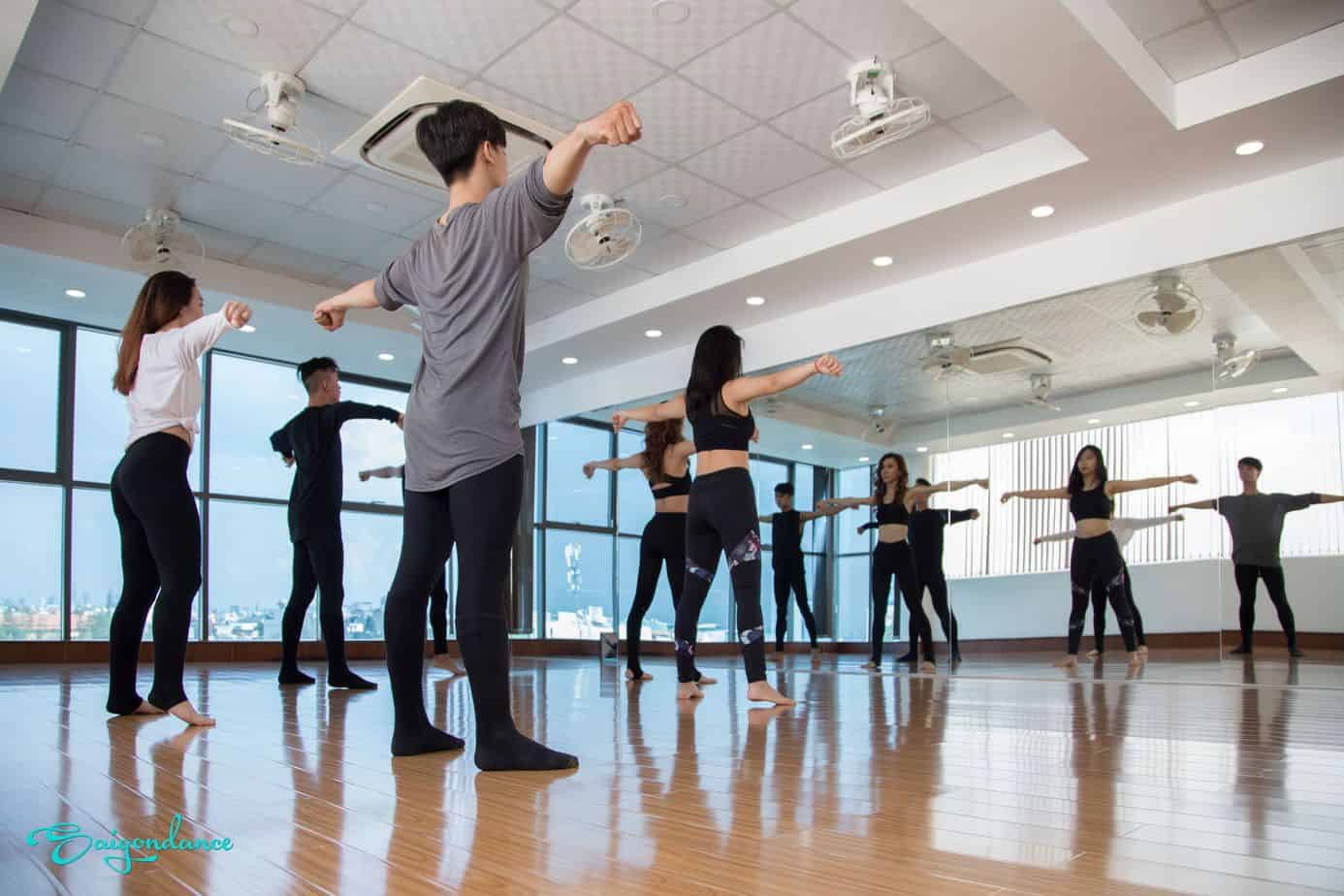 7 Tiêu chí lựa chọn trung tâm dạy nhảy chuyên nghiệp 3