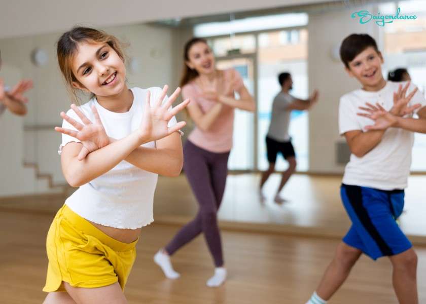 Shuffle Family là gì?
